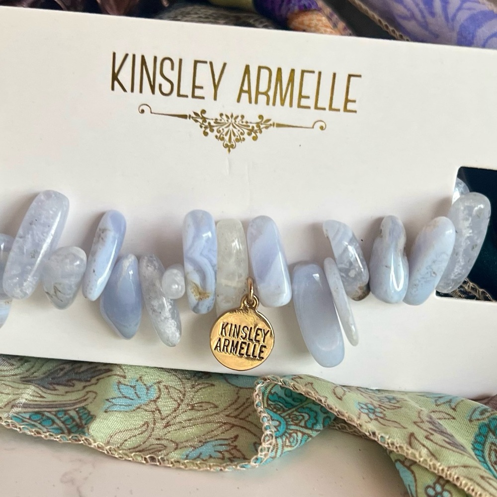 Kinsley Armelle Raw Blue Lace Agate Bracelet – Gold Charm